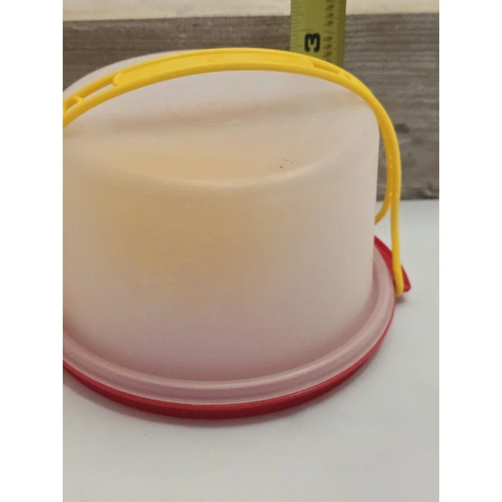 Vintage Tupperware Tuppertoys 1498 Single Cup Cake Taker with Carolier Mini Red
